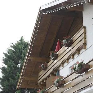 Alpenbluemchen Apts. Der Kornauer Stuben , Oberstdorf Duitsland